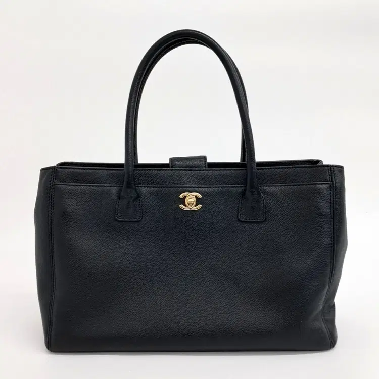 Chanel Surfgrand-Hover-Image
