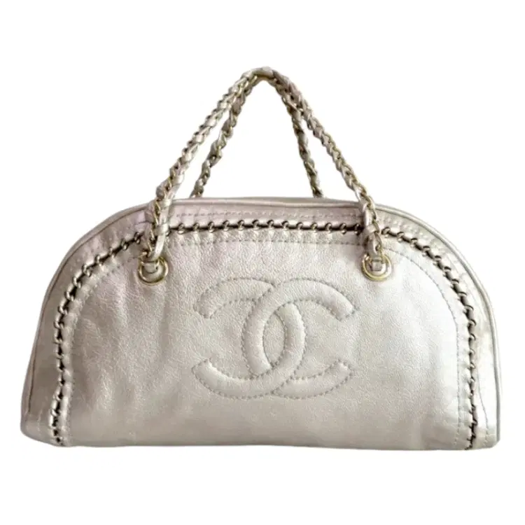 Chanel Luxe Ligne Bowler Bag-Hover-Image