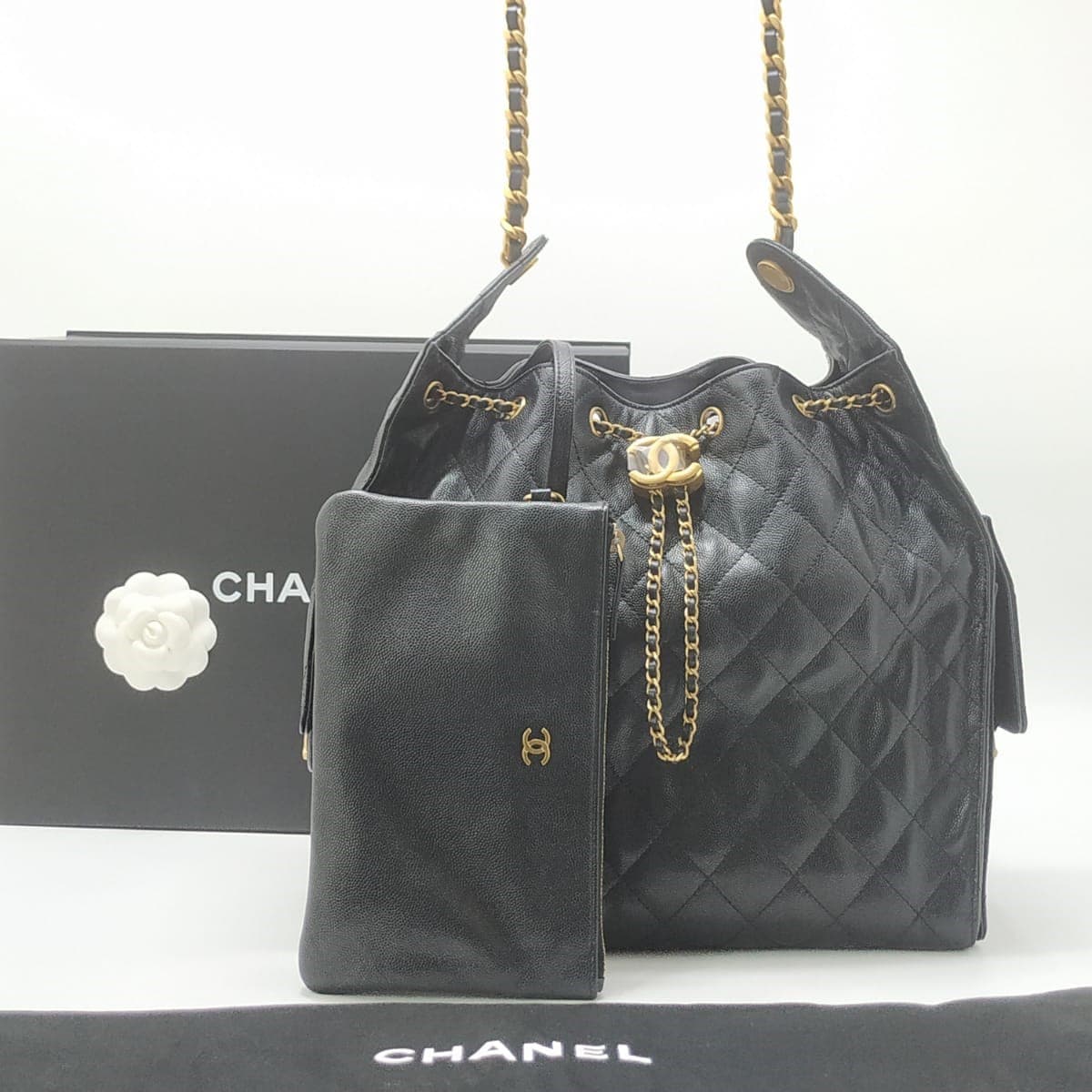 Chanel 25 Medium Handbag Grained Calfskin & Gold-Tone Metal In Black