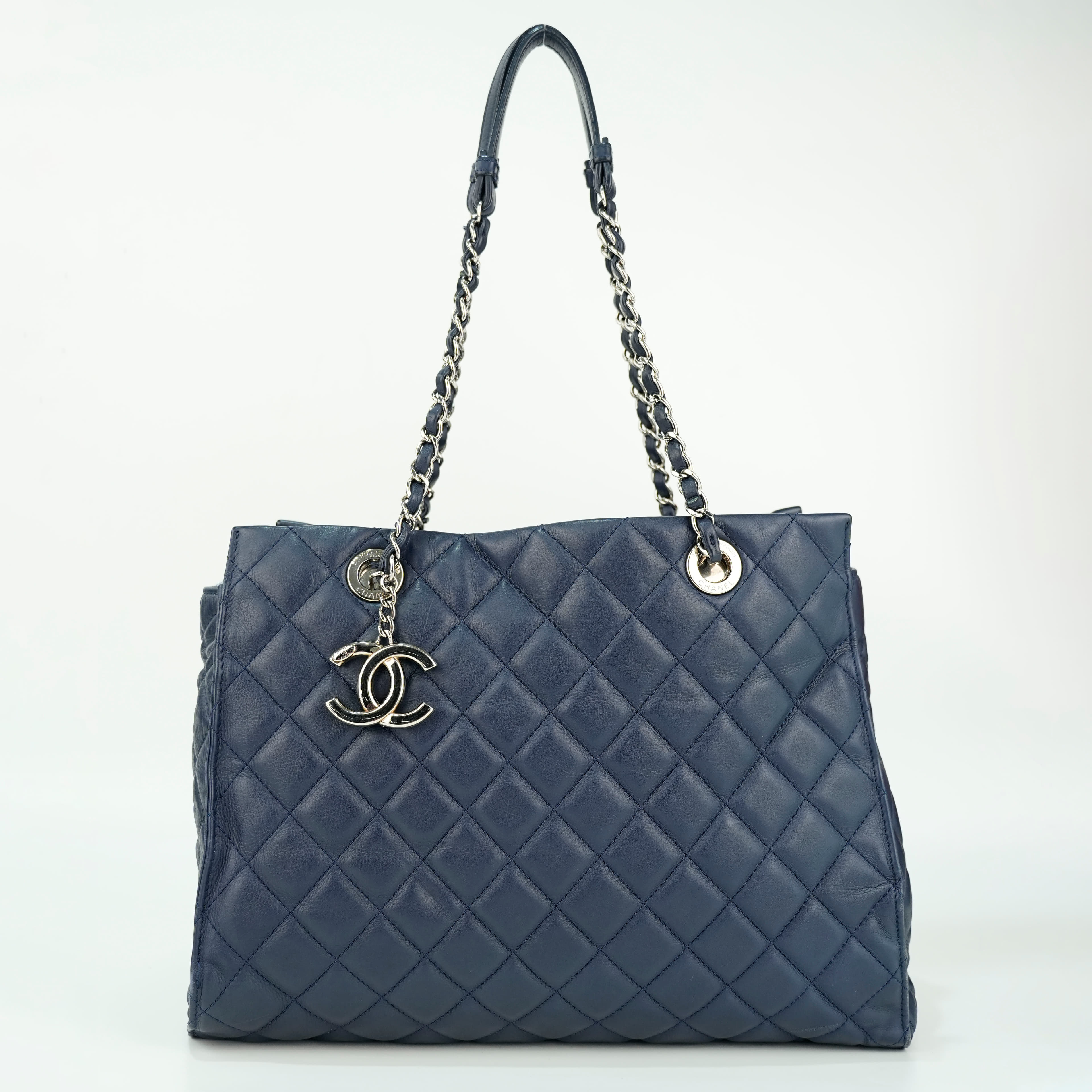 Chanel Quilted Leather Handbag