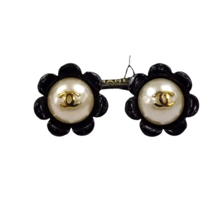 Chanel COCO on Pearl Black Petal Flower Clipped Earrings-Hover-Image