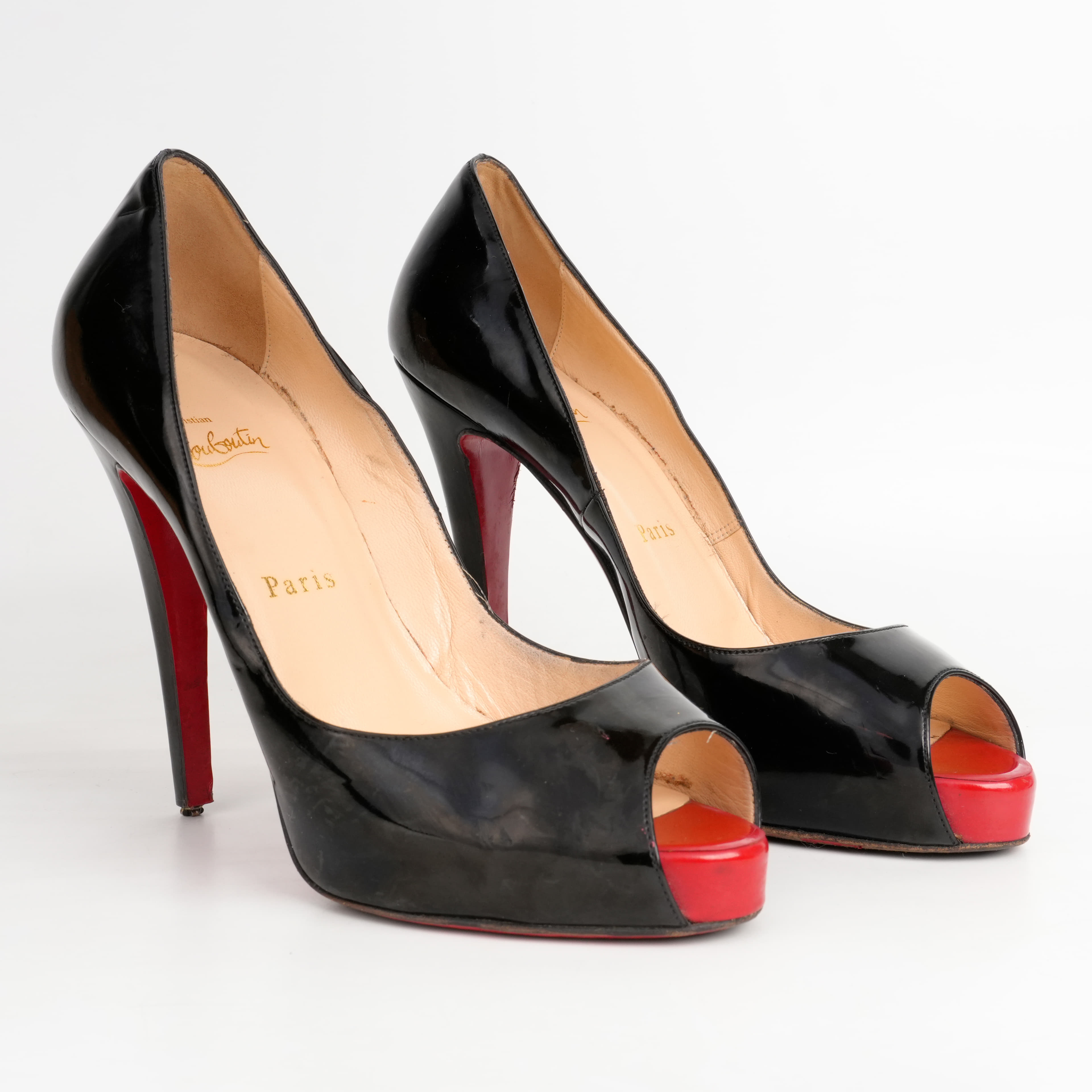 Size 38 - Christian Louboutin New Very Privé 120 mm Peep-Toe Pump In Black Patent Leather