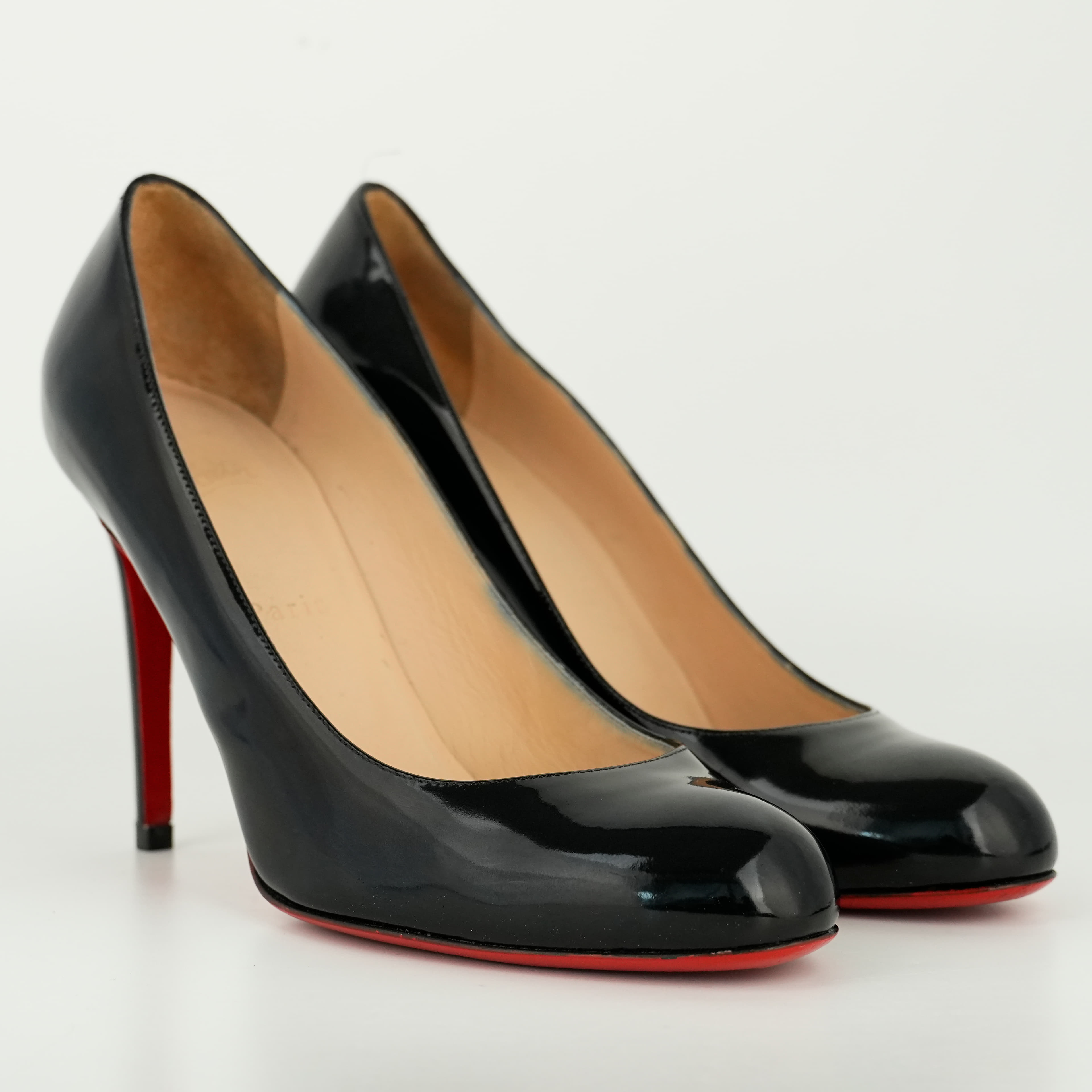 Size 39 - Christian Louboutin Black Patent Leather Pumps