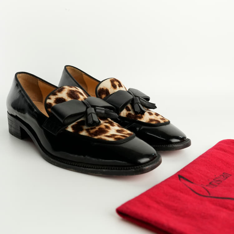 Size 39 - Christian Louboutin Patent Leather Bow Accents Loafers-Hover-Image
