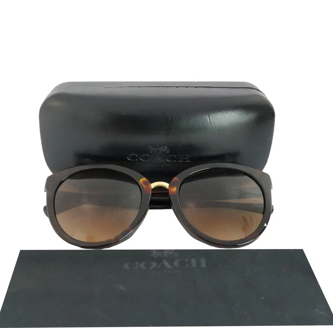 Coach 8199D Sunglasses