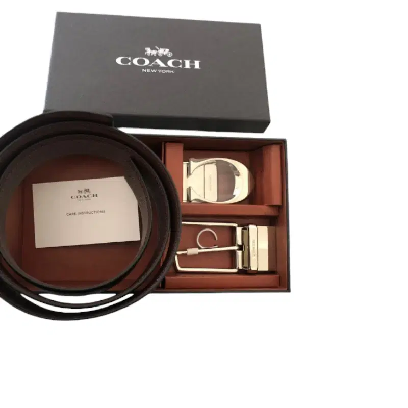 Coach Belt Set