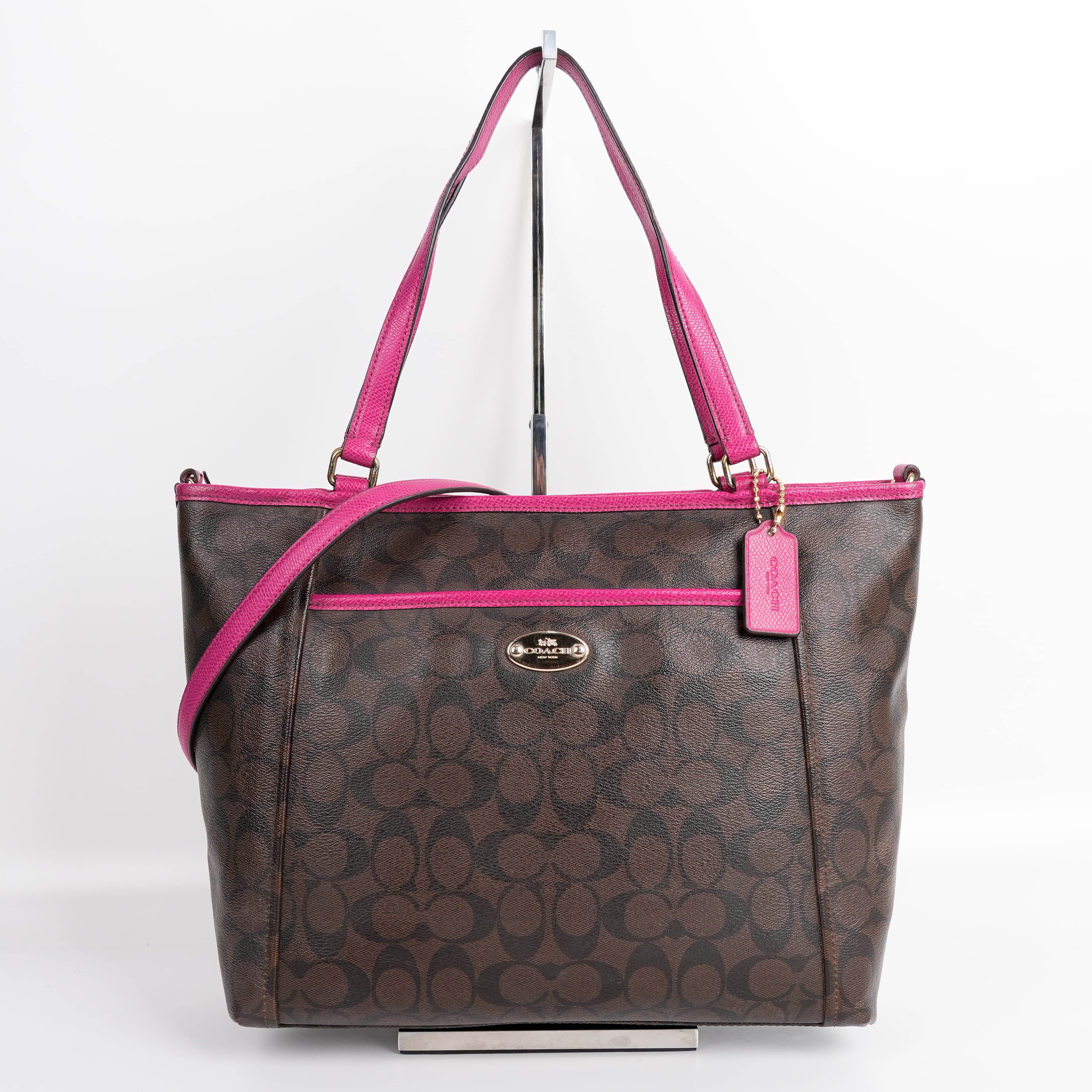 Coach Peyton Signature Tote