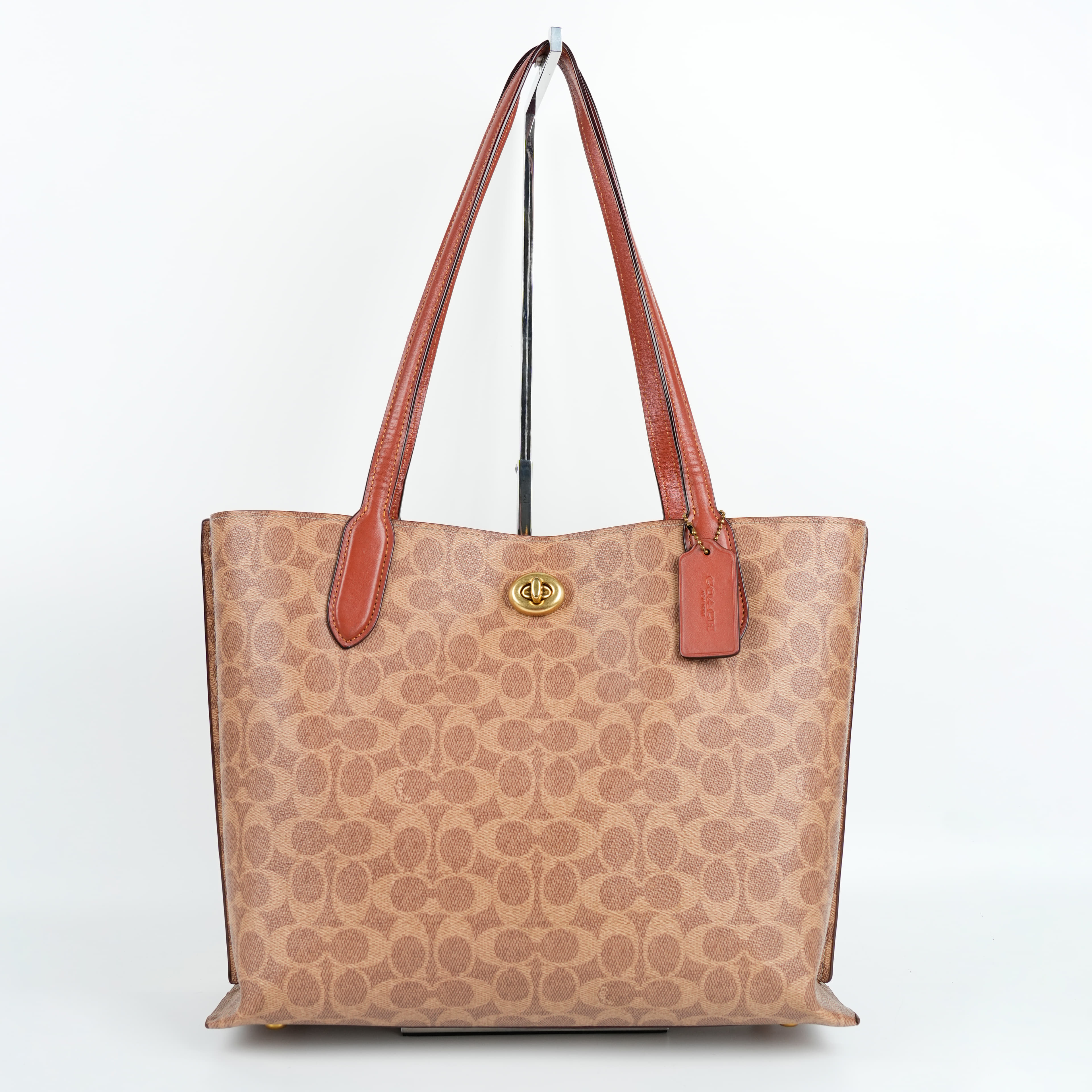 Coach Signature Willow Tote