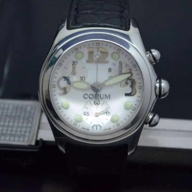 Corum Bubble Chronograph Quarz - 396.150.20