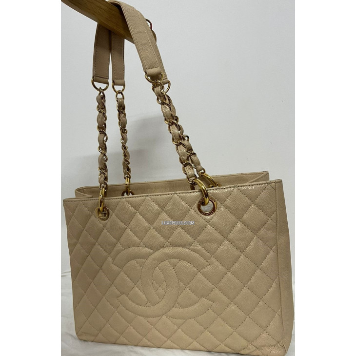 Buy Pre-owned & Brand new Luxury Chanel Beige Quilted Caviar