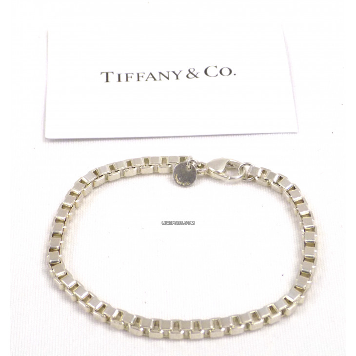 Tiffany  Co Venetian link bracelet Womens Fashion Jewelry  Organisers  Bracelets on Carousell