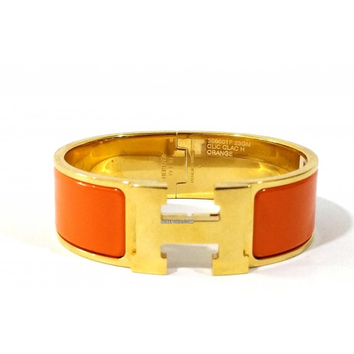 Hermès Narrow Clic H Bracelet NoirPalladium Plated  PM  Rent Hermès  jewelry for 45month