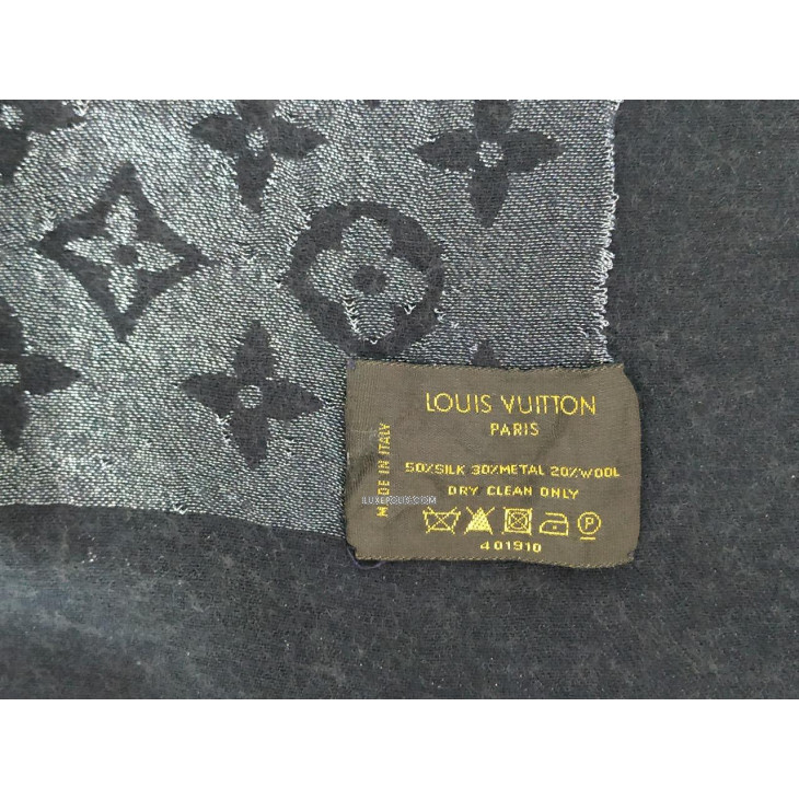 Buy Pre-owned & Brand new Luxury Louis Vuitton Monogram Shawl