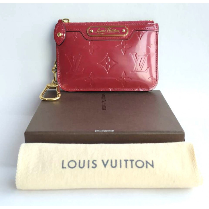 Louis Vuitton Pomme D'amour Monogram Vernis Key Pouch - BOPF