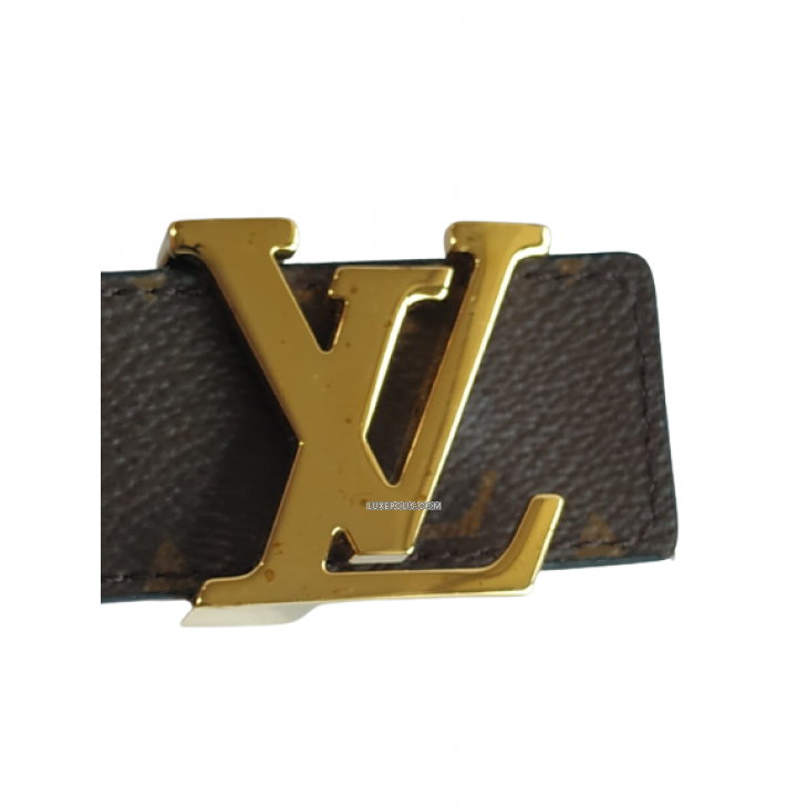 Louis Vuitton Gold Logo Belt Buckle with Diamond Pavé Detail –