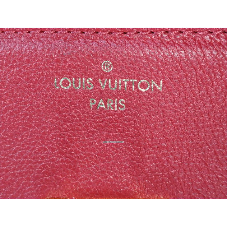 Victoire vinyl handbag Louis Vuitton Red in Vinyl - 36352339