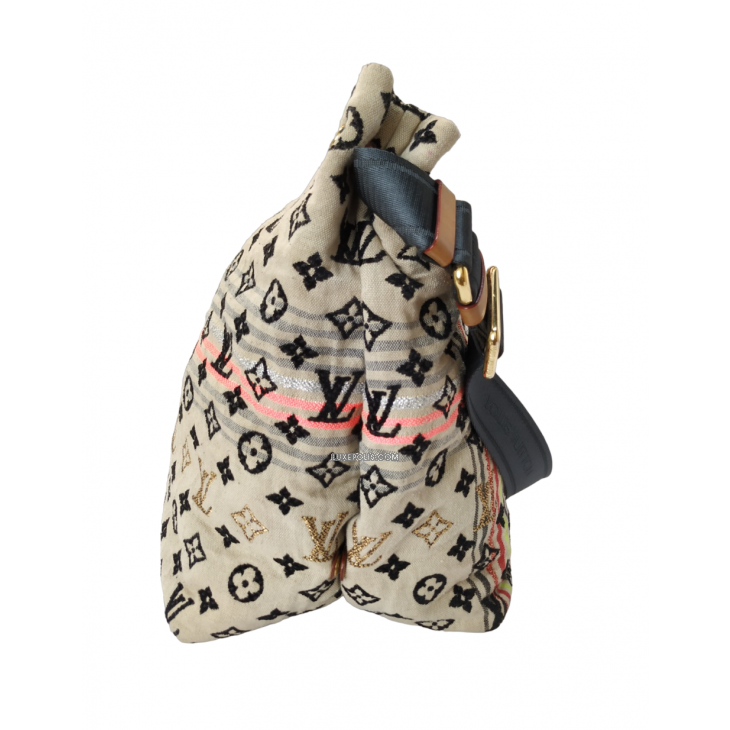 Pre-owned Louis Vuitton Limited Edition Rouge Monogram Cheche Bohemian Hobo  In Multicolor