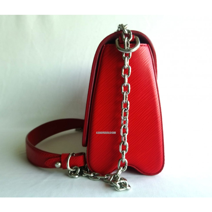 Twist leather crossbody bag Louis Vuitton Red in Leather - 33331463