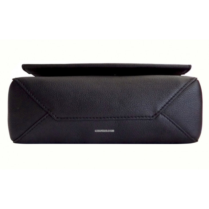 Louis Vuitton Black Leather Lockme II BB Messenger Crossbody Bag ref.575501  - Joli Closet