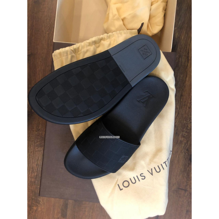 Louis Vuitton - Authenticated Waterfront Sandal - Rubber Black for Men, Very Good Condition