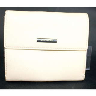 Burberry Beige Patent Leather Wallet