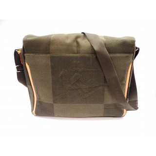 Louis Vuitton Men's Messenger Bag