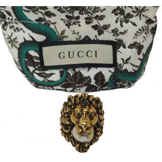 Gucci Italy Gold Tone Lion Head Pearl In Mouth Ring