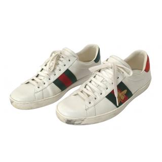 Gucci Ace Embroidered Bee Low Top Sneaker