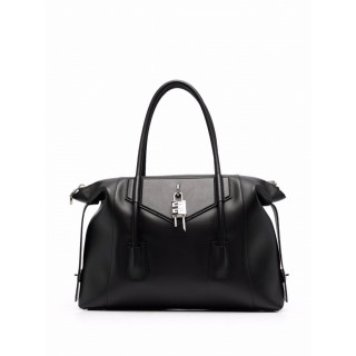 Givenchy Antigona soft leather handbag - INTTSB844846738