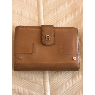Aigner Brown Leather Women's Wallet