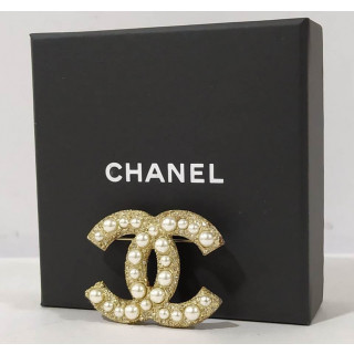 Chanel CC Logo Pin Crystal Gold Brooch