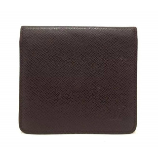 Louis Vuitton Monogram Taiga Leather Bifold  Logo Wallet