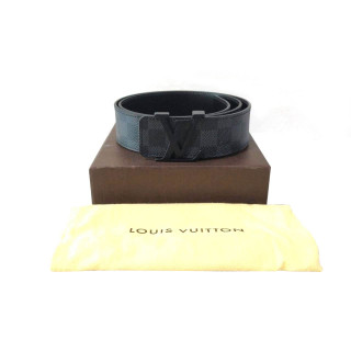 Louis Vuitton LV Initiales 40mm Reversible Belt Grey Monogram Eclipse. Size 90 cm