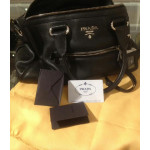 PRADA Black Zip-Front Shoulder Bag | Luxepolis.com