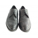 Salvatore Ferragamo Black Leather Lace-Up Oxfords Shoes Size / 7.5 EEE