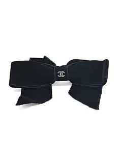 Chanel velvet hairpin
