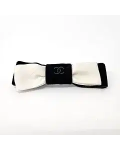 Chanel ribbon hairpin