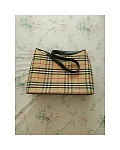 Burberry Nova Check Shoulder Bag Black