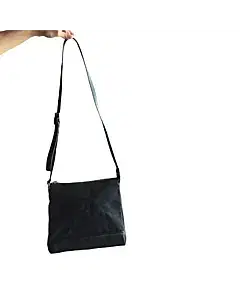 CALVIN KLEIN MESSENGER BAG