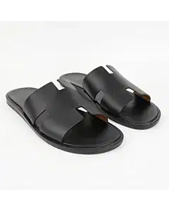 Hermes Izmir Sandal In Noir, UK 8