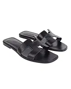 Hermès Oran Sandals Noir