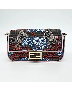 Fendi Zucca Baguette Bag (8BR600)