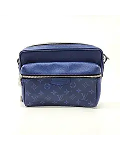 Louis Vuitton Outdoor Messenger PM M30242
