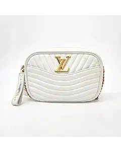 Louis Vuitton New Wave Camera Bag M53863
