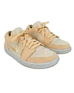 Nike Jordan Womens Air 1 Low SE Celestial Gold/Muslin-Sail, US 6.5