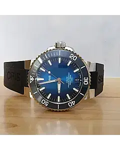 Oris Aquis Date Calibre 400