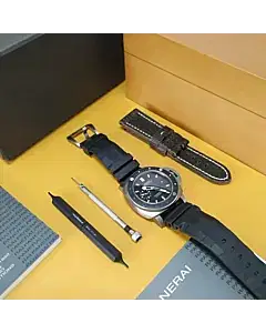 Panerai Submersible Amagnetic Automatic Titanium