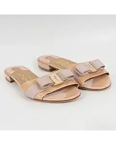 Salvatore Ferragamo Beige Patent Leather Vara Bow Slide Flats