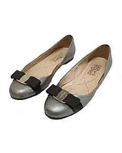 Salvatore Ferragamo Varina Metallic Silver Leather Flats
