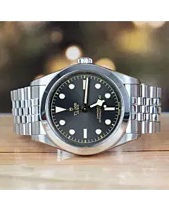 Tudor Black Bay 39 MM Stainless Steel Automatic Watch Complete Set